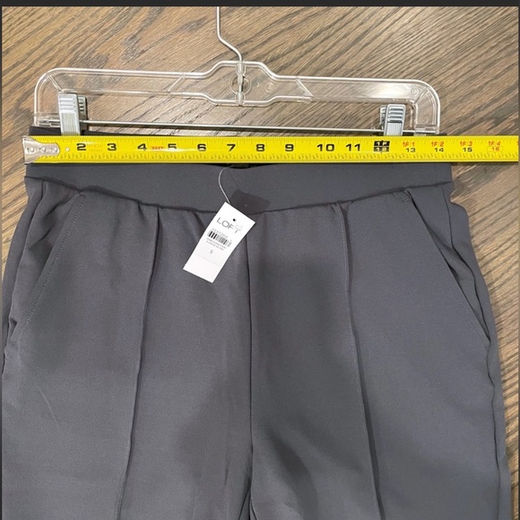 Loft Coastal Gray Pintucked Fluid Taper Pull On High Waist Ankle Pants NWT - Picture 8 of 8